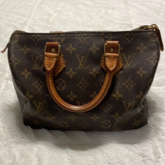 Louis Vuitton handbag - Picture 9 of 9